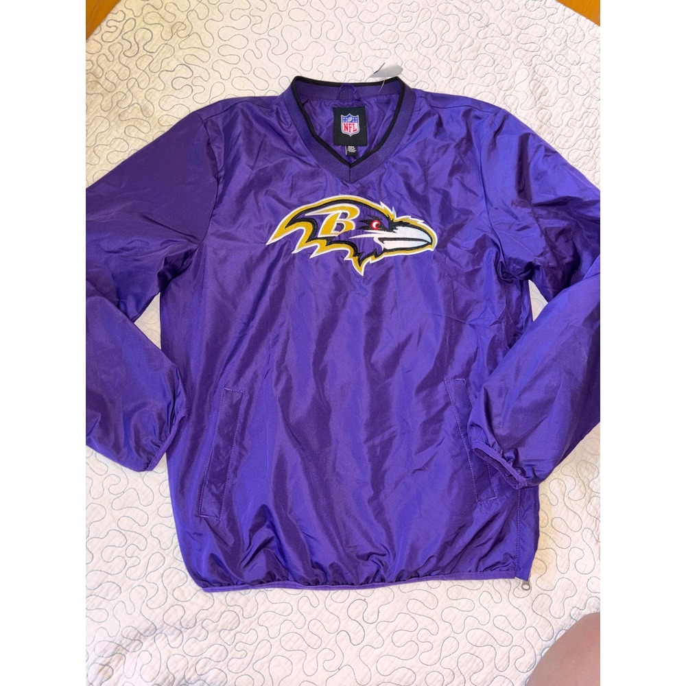 Baltimore Ravens NFL Windbreaker Pullover Purple V-Neck Men Small Side Zip Logo